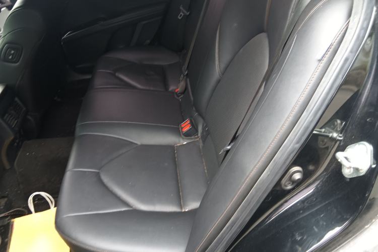 Used Toyota Camry 2019 2.0G Luxury Edition China VI Standard Left Rear Seat