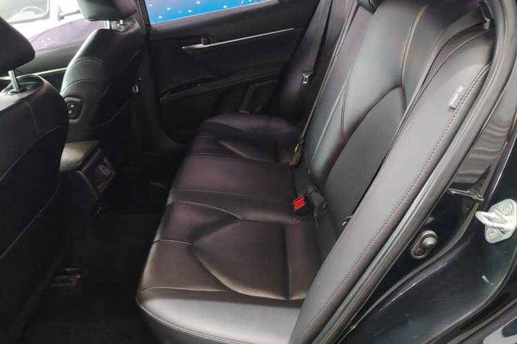 Used Toyota Camry 2019 2.5G Luxury Edition China VI Standard Left Rear Seat
