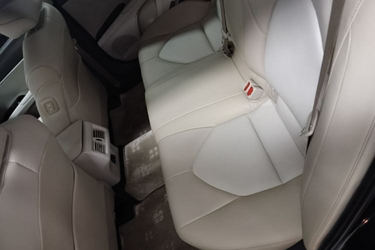 Used Toyota Camry 2019 2.5G Luxury Edition China VI Standard Left Rear Seat
