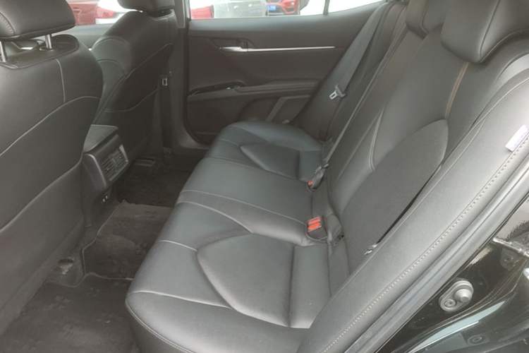 Used Toyota Camry 2019 2.0G Luxury Edition China VI Standard Left Rear Seat