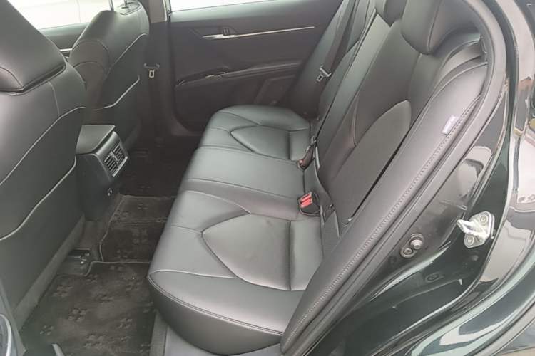 Used Toyota Camry 2019 2.0G Luxury Edition China VI Standard Left Rear Seat