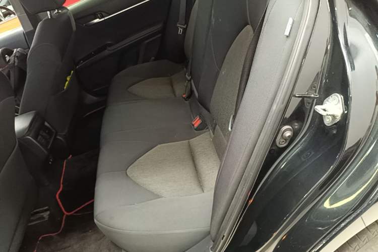 Used Toyota Camry 2019 2.0S FENGSHANG Version China V Standard Left Rear Seat