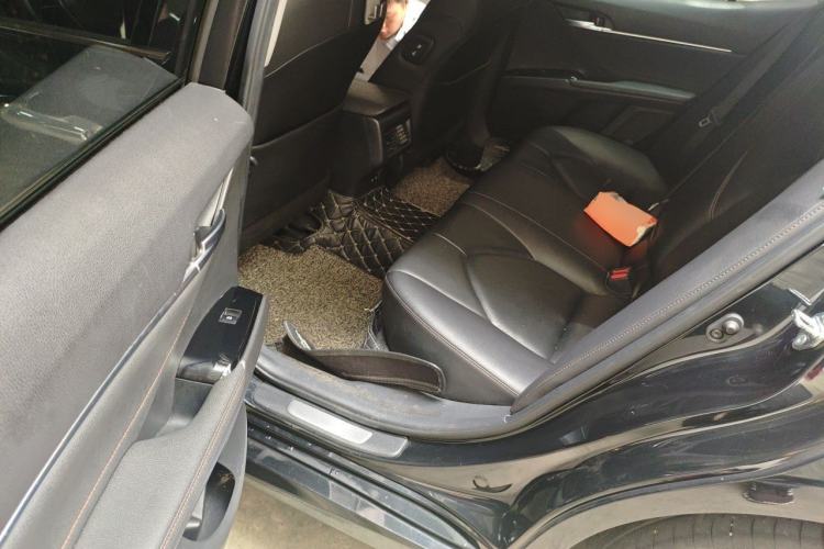 Used Toyota Camry 2019 2.0G Luxury Edition China V Standard Left Rear Seat