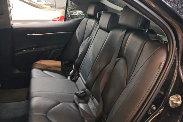 Used Toyota Camry 2019 2.5G Luxury Edition China VI Standard Left Rear Seat