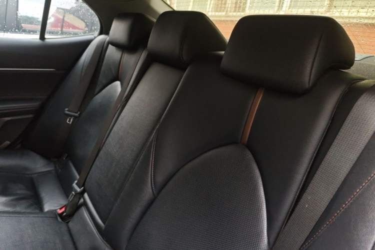 Used Toyota Camry 2019 2.0G Luxury Edition China V Standard Left Rear Seat