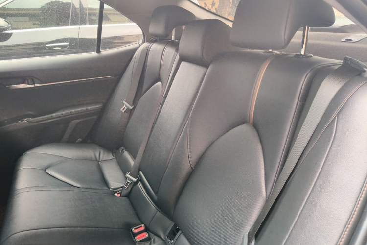 Used Toyota Camry 2019 Revised Version Dual-Engine 2.5 HG Luxury Edition Left Rear Seat