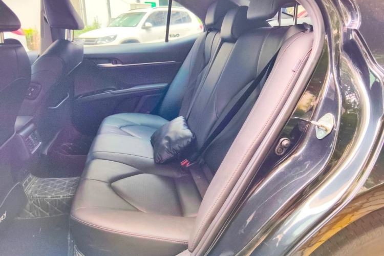 Used Toyota Camry 2019 2.0G Luxury Edition China VI Standard Left Rear Seat