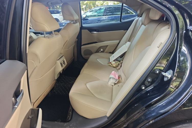 Used Toyota Camry 2019 Revised Version 2.0G Luxury Edition Left Rear Seat