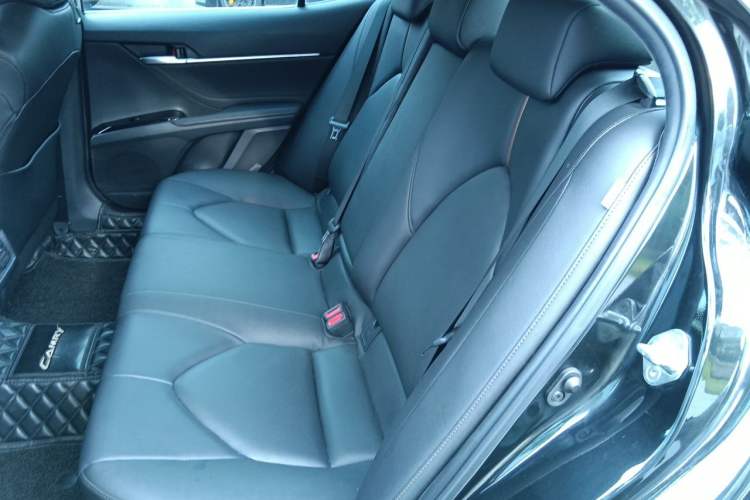 Used Toyota Camry 2019 2.5G Luxury Edition China VI Standard Left Rear Seat