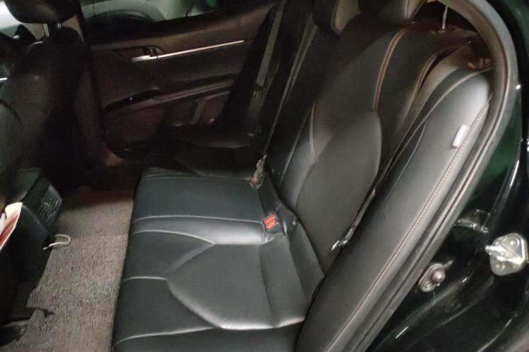 Used Toyota Camry 2019 2.5G Luxury Edition China VI Standard Left Rear Seat