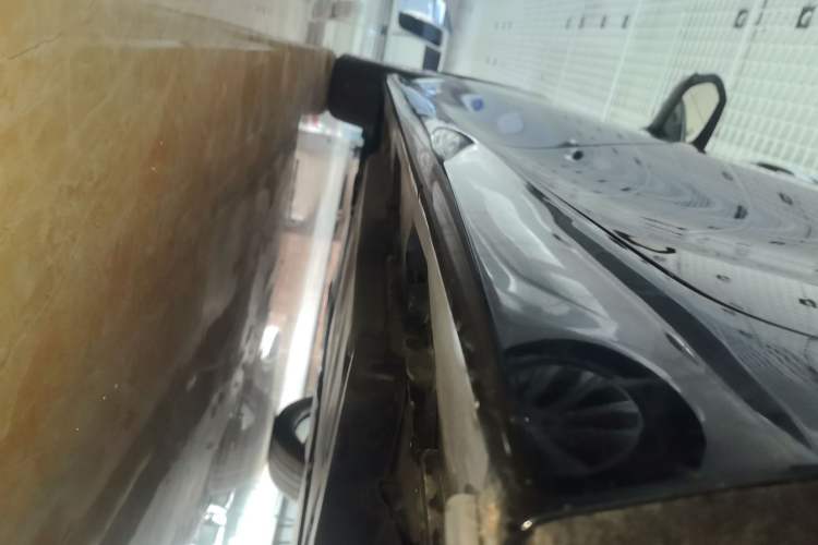 Used Toyota Camry 2019 2.5G Luxury Edition China VI Standard Left Side Sill
