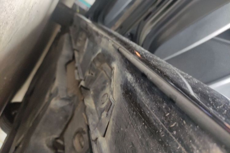 Used Toyota Camry 2019 2.0G Luxury Edition China VI Standard Left Side Sill