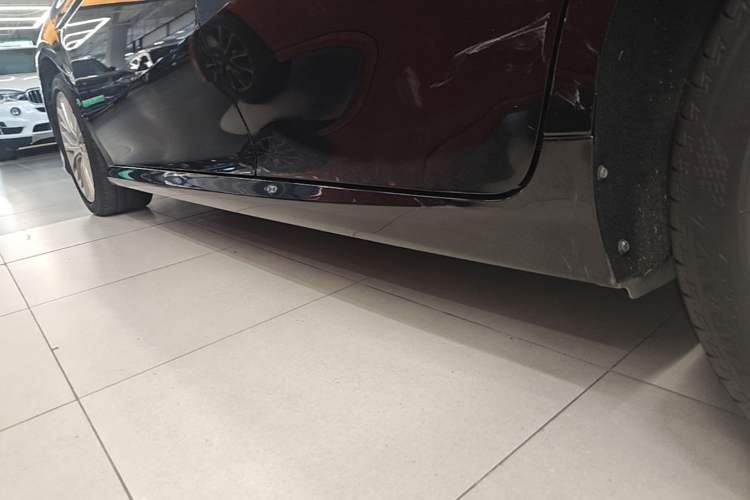 Used Toyota Camry 2019 Revised Version 2.5G Luxury Edition Left Side Sill
