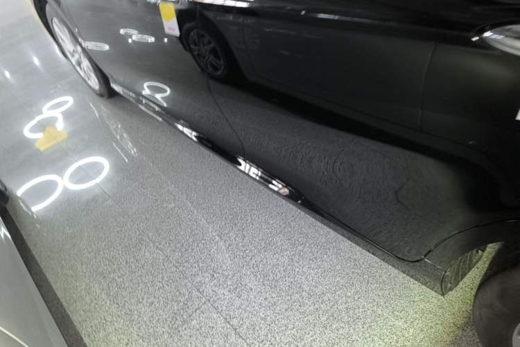 Used Toyota Camry 2019 Revised Version 2.0G Luxury Edition Left Side Sill