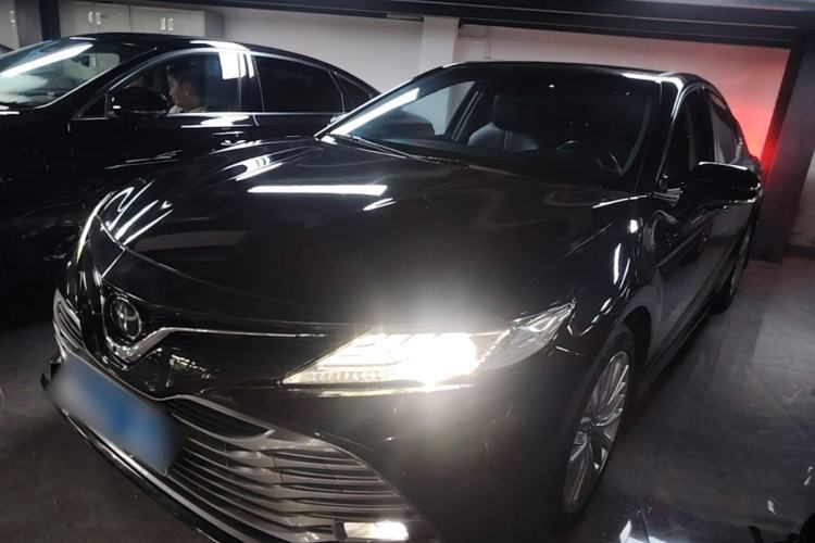Used Toyota Camry 2019 Revised Version 2.5G Luxury Edition Guazi used car, China used car export, Used car for sale, Used  cars, Cheapest cars for sale