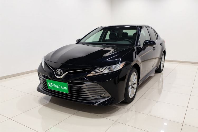 Used Toyota Camry 2019 Revised Version 2.0G Luxury Edition Guazi used car, China used car export, Used car for sale, Used  cars, Cheapest cars for sale