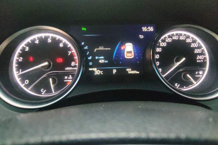 Used Toyota Camry 2019 2.0G Luxury Edition China V Standard Odometer Close Up