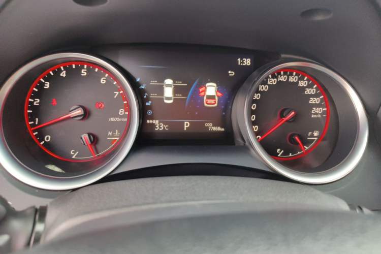 Used Toyota Camry 2019 2.5S FENGSHANG Version China V Standard Odometer Close Up