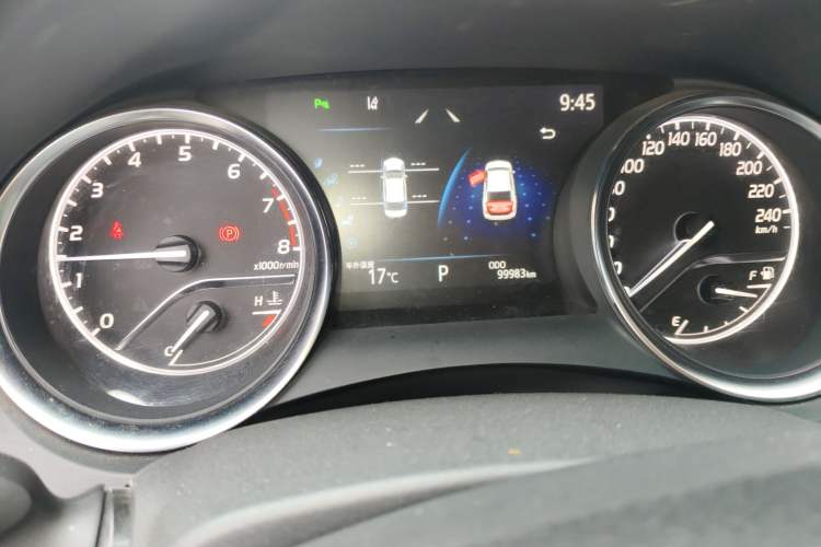Used Toyota Camry 2019 2.0G Luxury Edition China V Standard Odometer Close Up