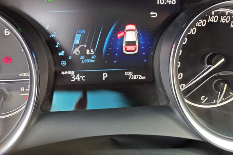 Used Toyota Camry 2019 2.0G Luxury Edition China VI Standard Odometer Close Up
