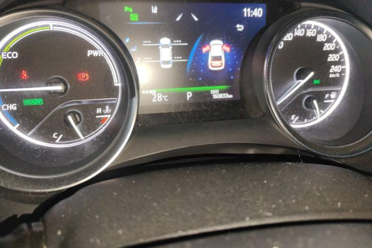 Used Toyota Camry 2019 Revised Version Dual-Engine 2.5 HG Luxury Edition Odometer Close Up