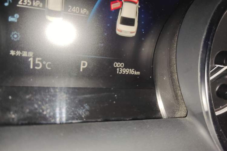 Used Toyota Camry 2019 Revised Version 2.5G Luxury Edition Odometer Close Up