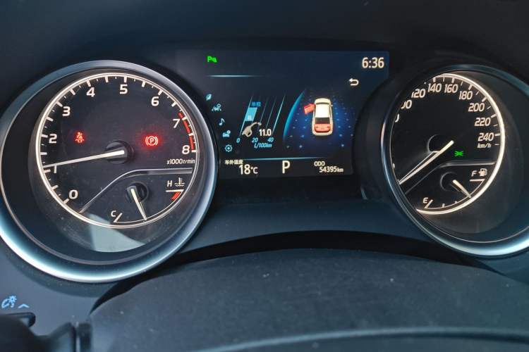 Used Toyota Camry 2019 Revised Version 2.5G Luxury Edition Odometer Close Up