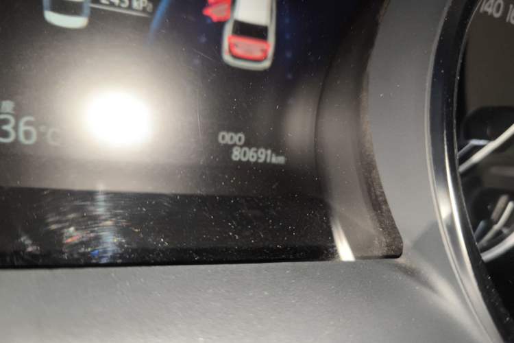 Used Toyota Camry 2019 Revised Version 2.5G Luxury Edition Odometer Close Up
