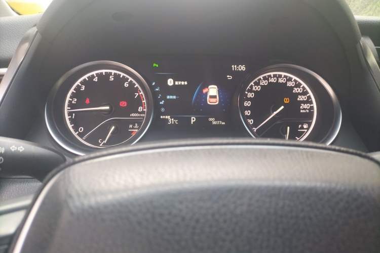 Used Toyota Camry 2019 2.0G Luxury Edition China VI Standard Odometer Close Up