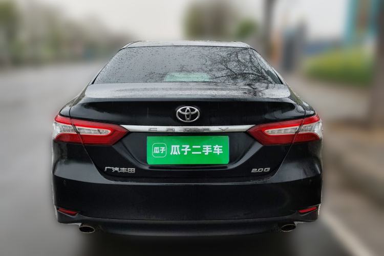 Used Toyota Camry 2019 Revised Version 2.0G Luxury Edition Rear