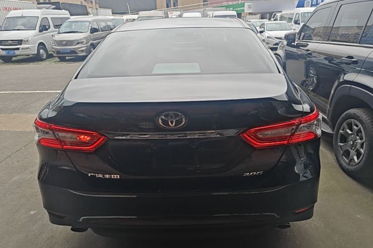 Used Toyota Camry 2019 Revised Version 2.0G Luxury Edition Rear
