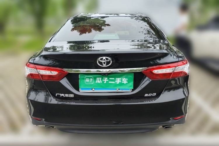 Used Toyota Camry 2019 Revised Version 2.0G Luxury Edition Rear