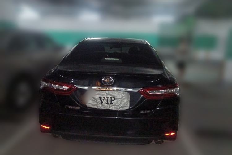 Used Toyota Camry 2019 2.0G Luxury Edition China VI Standard Rear