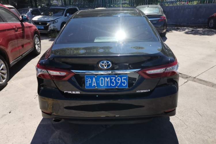 Used Toyota Camry 2019 Dual-Engine 2.5 HG Luxury Edition China VI Standard Rear
