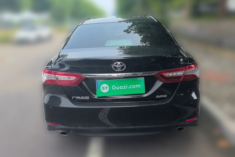 Used Toyota Camry 2019 Revised Version 2.0G Luxury Edition Rear