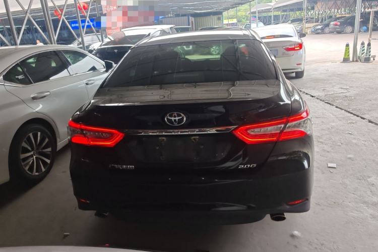 Used Toyota Camry 2019 2.0G Luxury Edition China VI Standard Rear