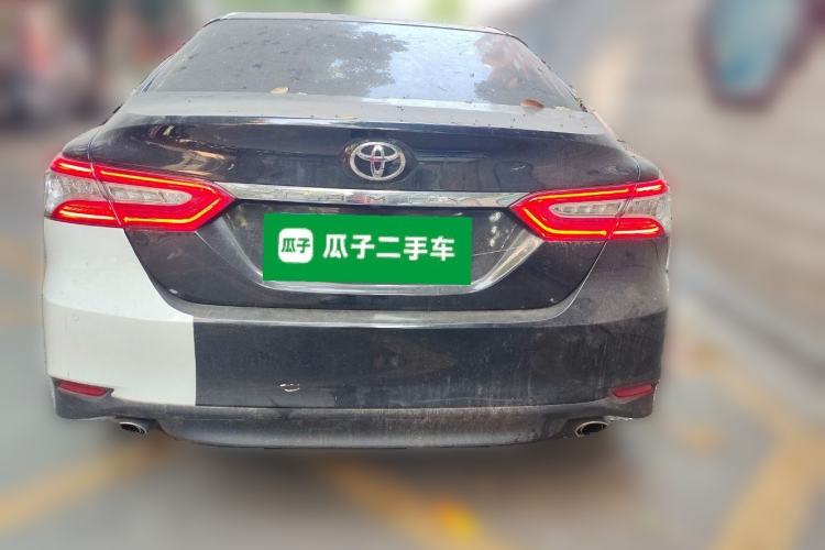Used Toyota Camry 2019 2.0G Luxury Edition China VI Standard Rear