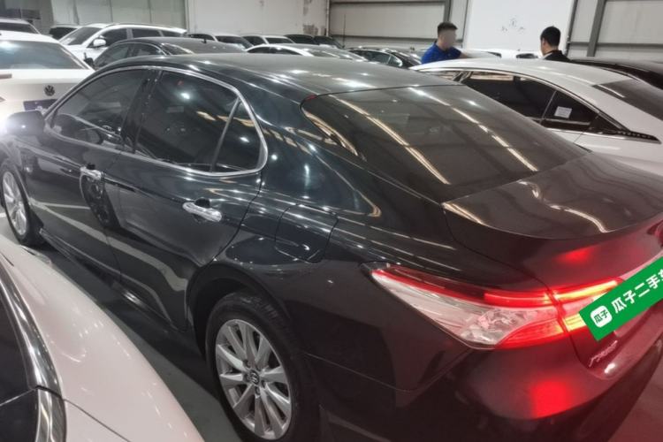Used Toyota Camry 2019 Revised Version 2.0G Luxury Edition Rear Left 45 Deg