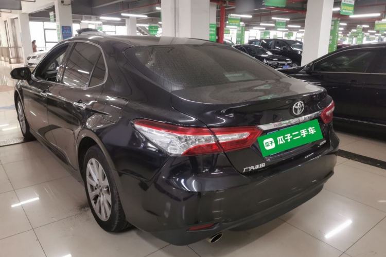 Used Toyota Camry 2019 2.0G Luxury Edition China VI Standard Rear Left 45 Deg