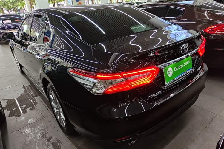 Used Toyota Camry 2019 2.0G Luxury Edition China VI Standard Rear Left 45 Deg