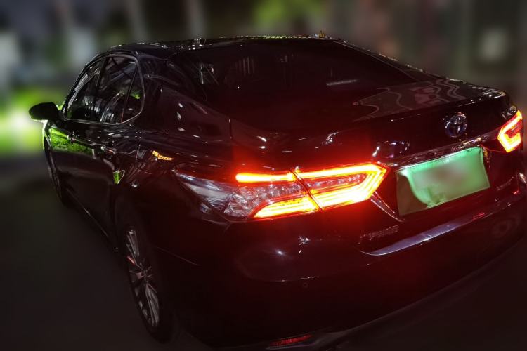Used Toyota Camry 2019 Dual-Engine 2.5 HG Luxury Edition China VI Standard Rear Left 45 Deg