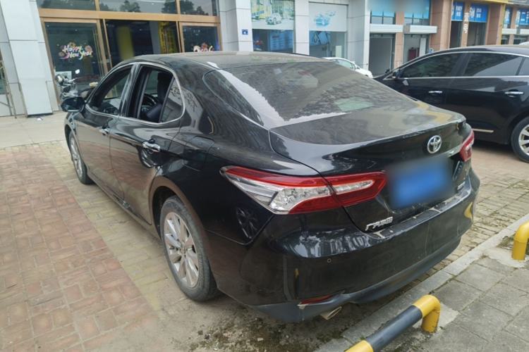 Used Toyota Camry 2019 Revised Version 2.0G Luxury Edition Rear Left 45 Deg