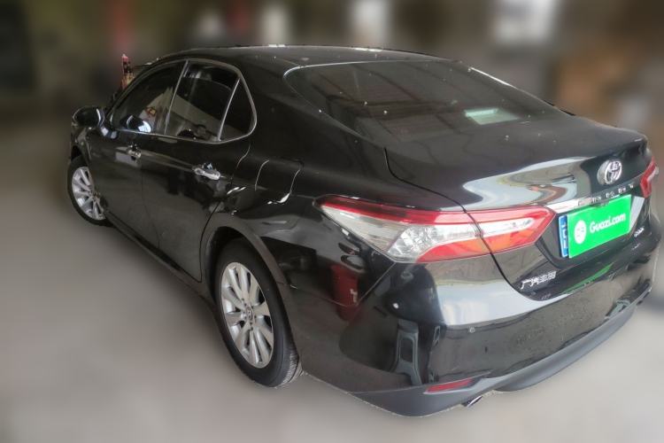 Used Toyota Camry 2019 Revised Version 2.0G Luxury Edition Rear Left 45 Deg