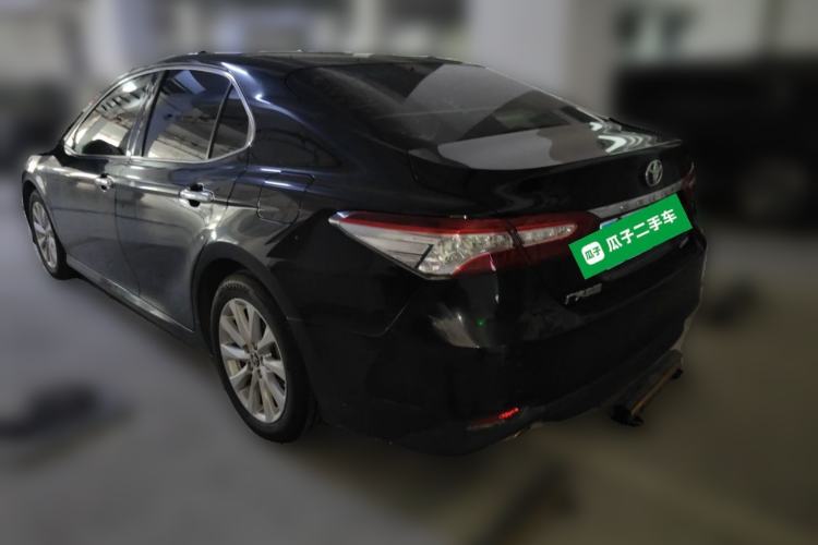 Used Toyota Camry 2019 Revised Version 2.0G Luxury Edition Rear Left 45 Deg