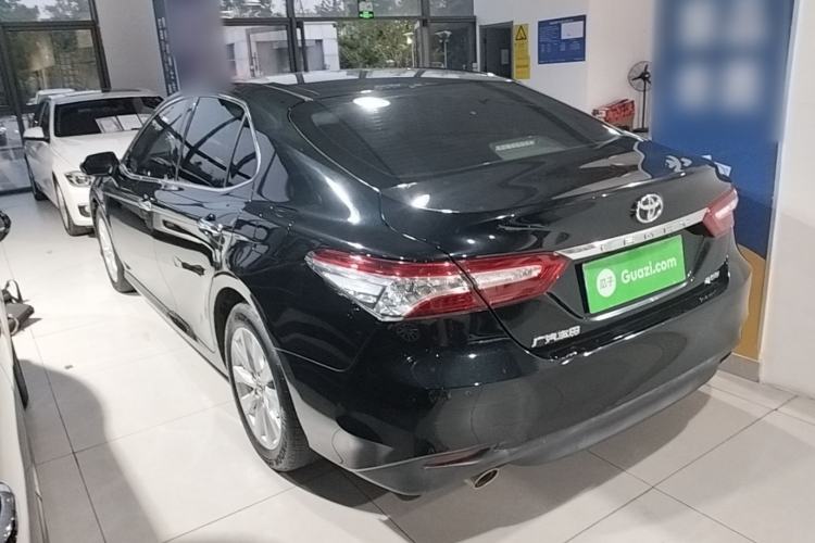 Used Toyota Camry 2019 Revised Version 2.0G Luxury Edition Rear Left 45 Deg