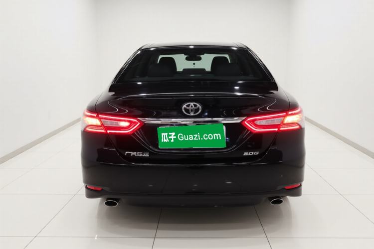 Used Toyota Camry 2019 Revised Version 2.0G Luxury Edition Rear