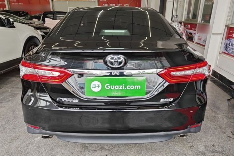 Used Toyota Camry 2019 2.0G Luxury Edition China VI Standard Rear