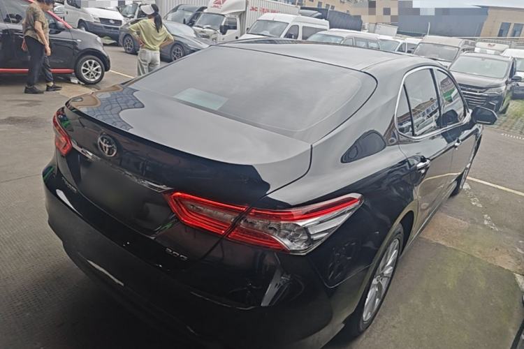 Used Toyota Camry 2019 Revised Version 2.0G Luxury Edition Rear Right 45 Deg