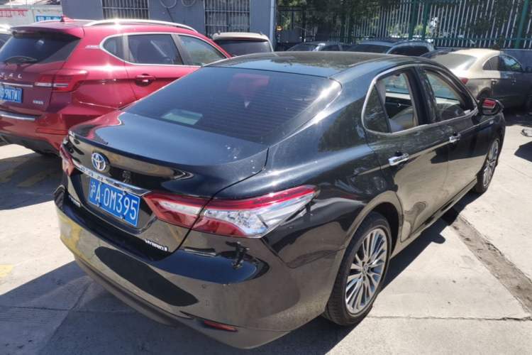 Used Toyota Camry 2019 Dual-Engine 2.5 HG Luxury Edition China VI Standard Rear Right 45 Deg
