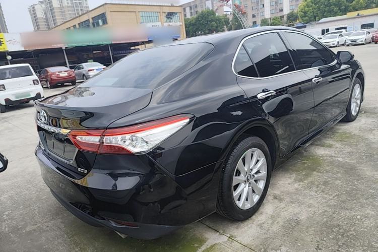 Used Toyota Camry 2019 2.0G Luxury Edition China VI Standard Rear Right 45 Deg